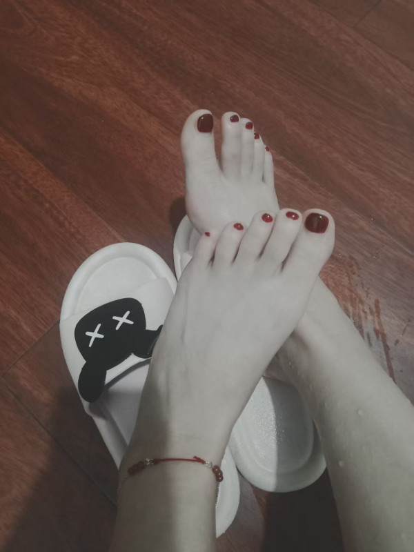 东丽卡哇伊原来是换号了